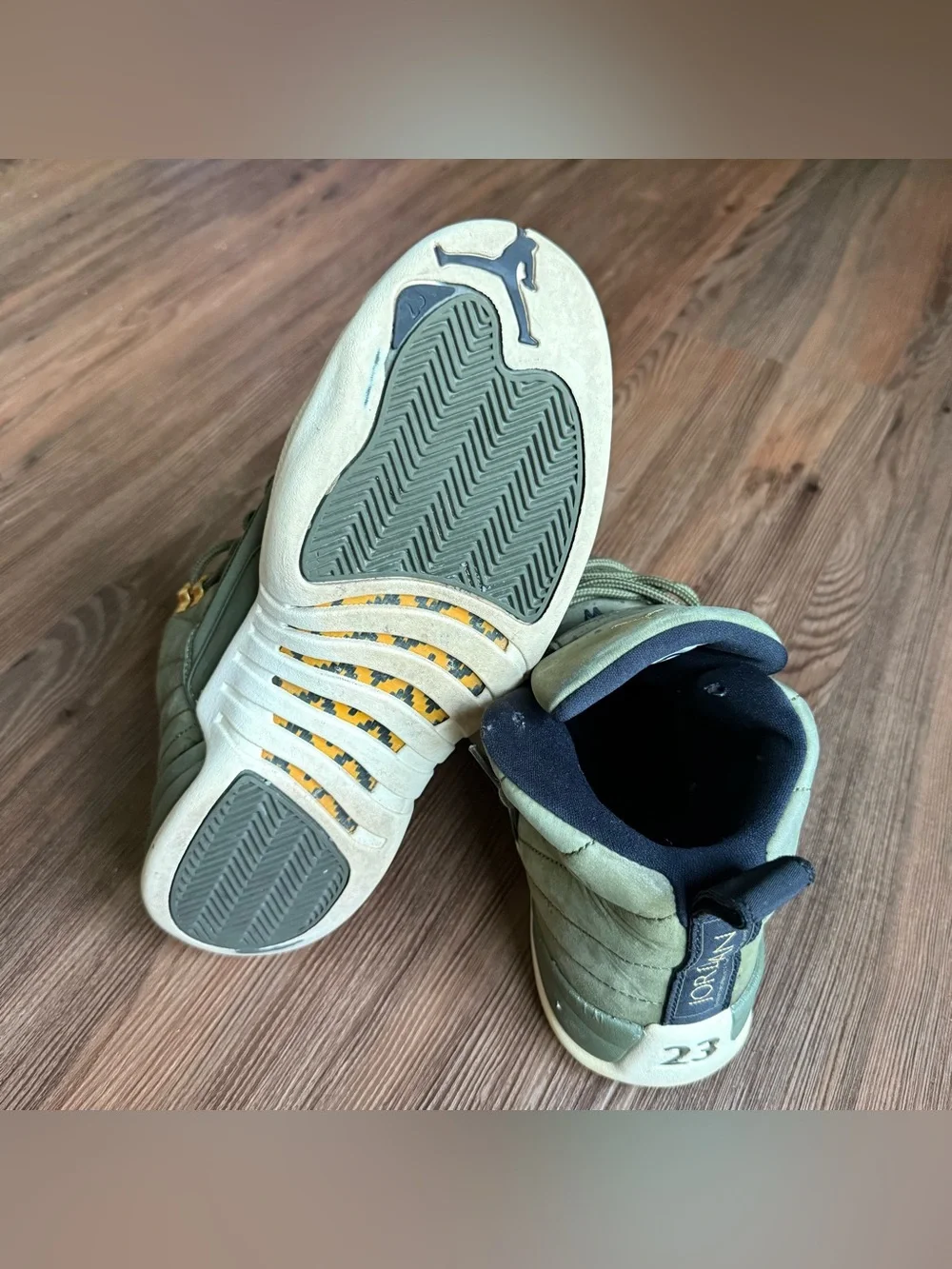 Air Jordan 12 Retro